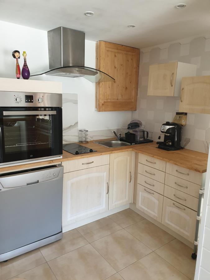 Charmant Appartement Визил Екстериор снимка